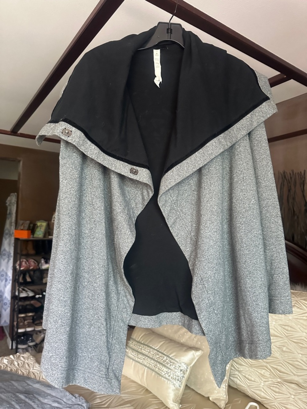 lululemon athletica Two-Tone Open Draped Cardigan in Gray and Black